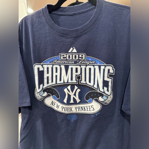New York Yankees 2009 Champions Tee shirt - Picture 2 of 4